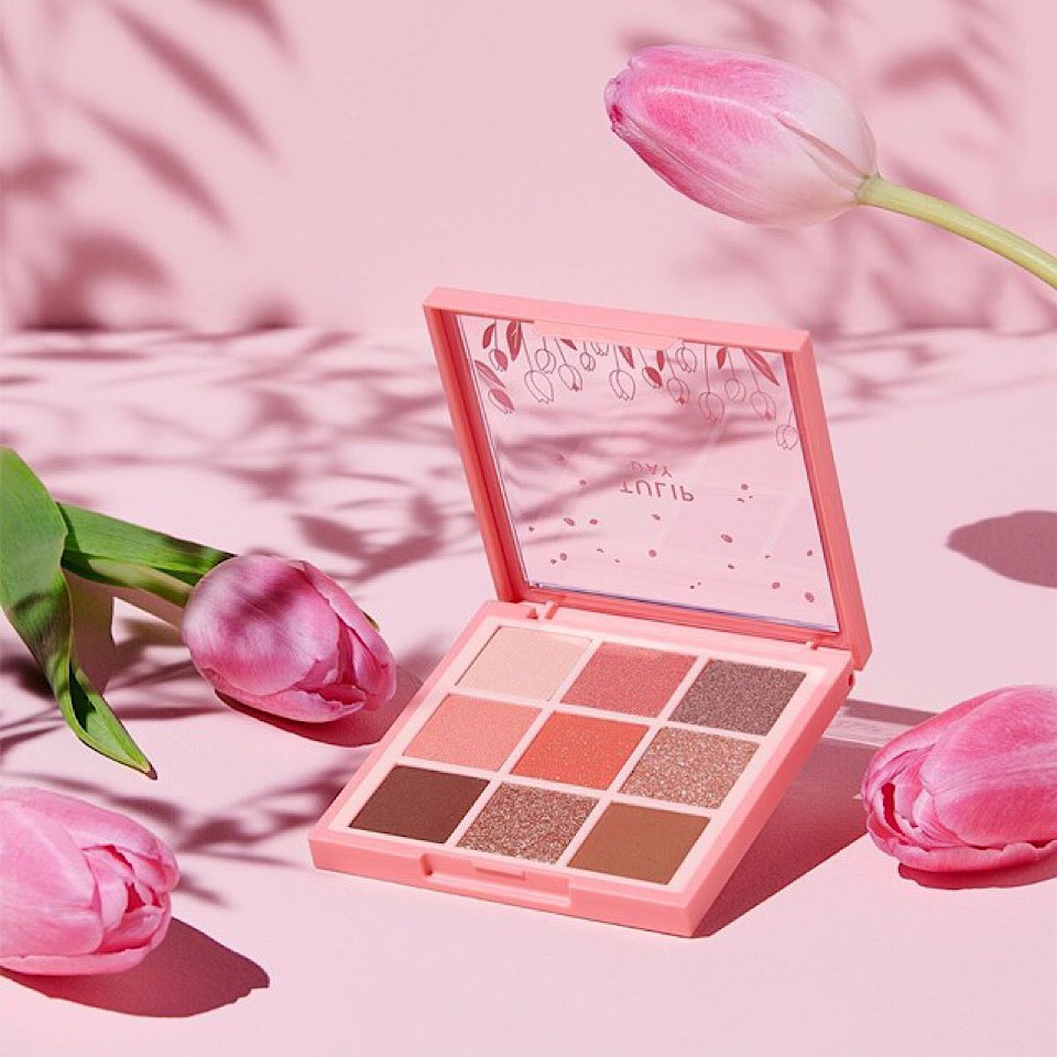 Bảng Phấn mắt Etude House Play Color Eyes Tulip Day
